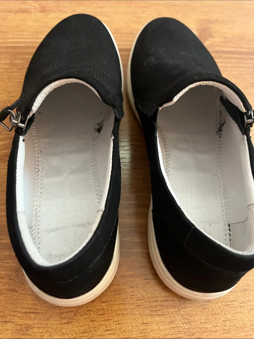 Josef Seibel Caren 22 Black Slip-On Sneakers with White Soles, EU 37